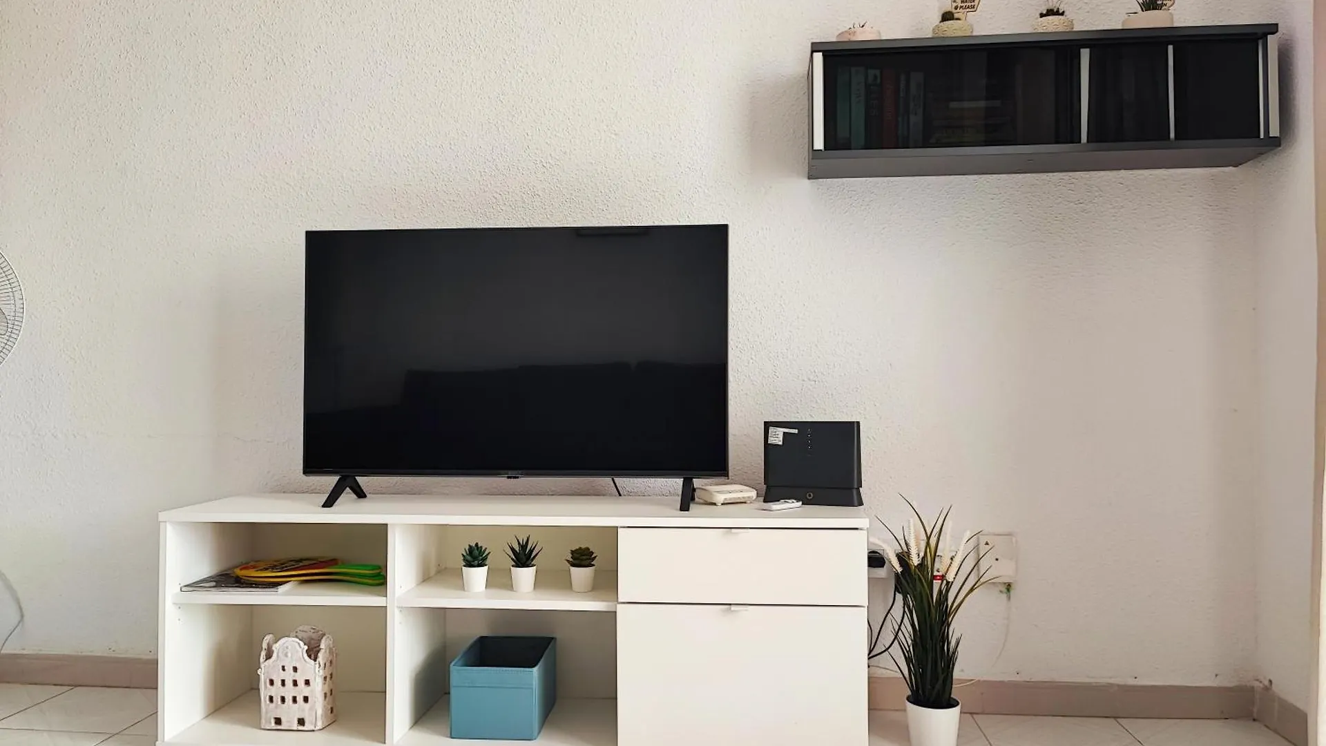 Ampio Appartamento In Ocean View Ov311 أذيخي